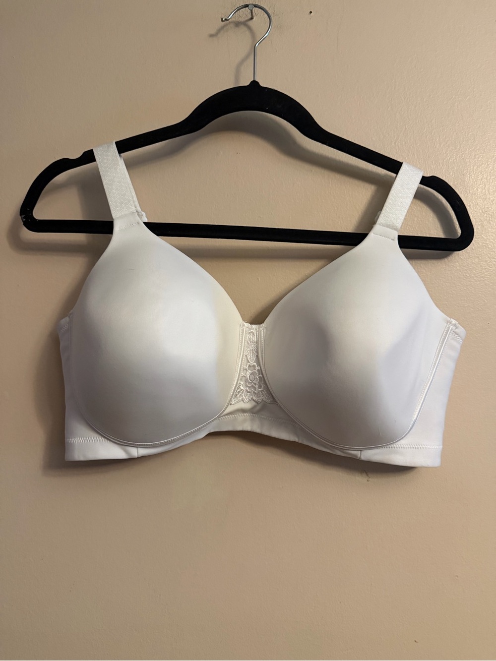 Vanity Fair White Wire Feee Molded T-Shirt Bra